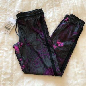 Fabletics NWT Leggings